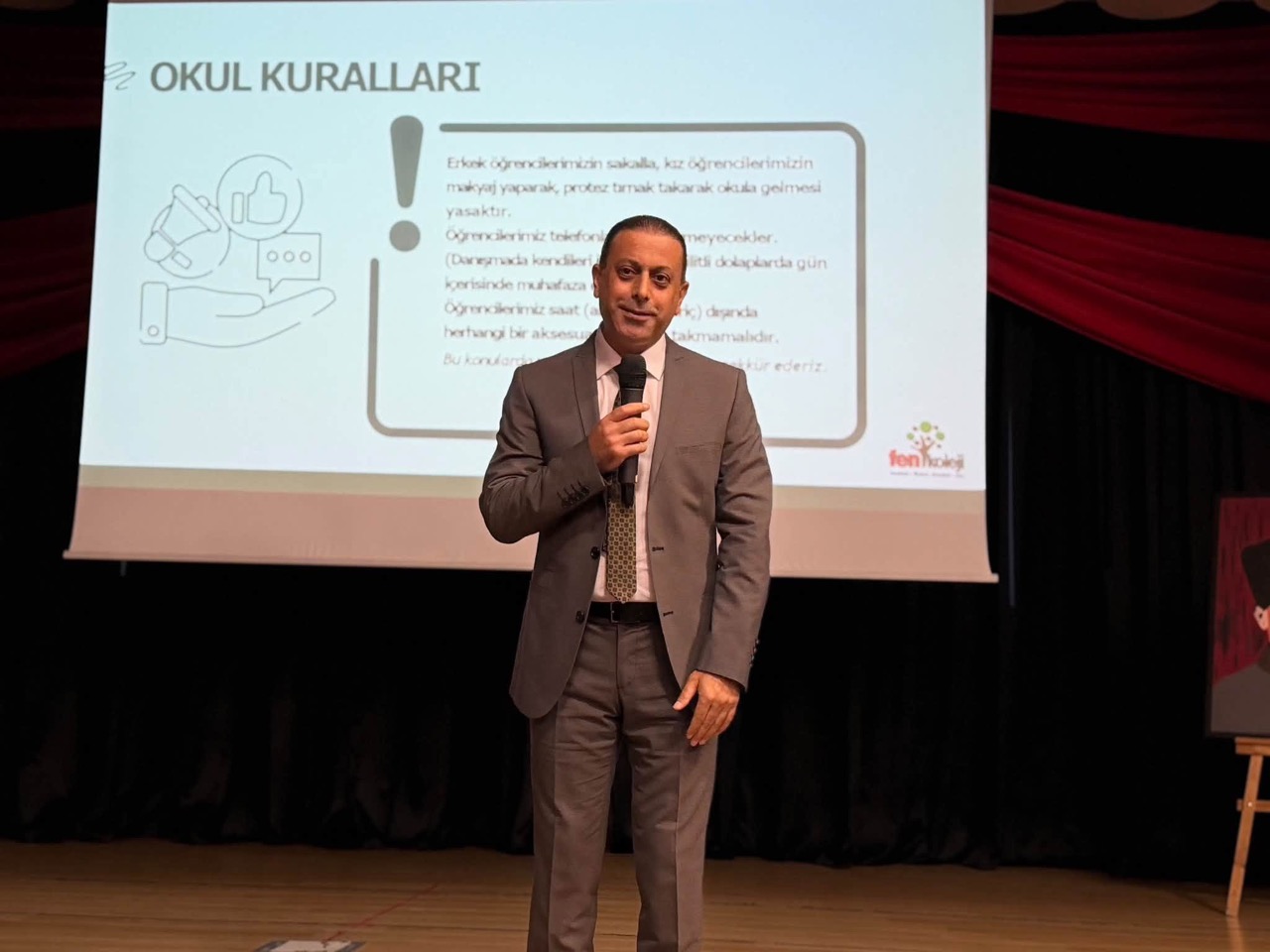Fen Koleji Galeri
